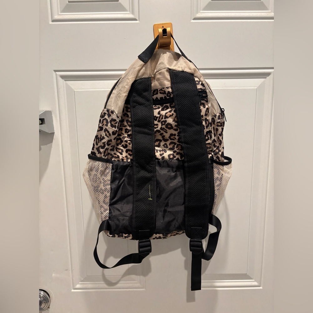 APL Packable Nylon Backpack Beige Leopard NWOT - image 4